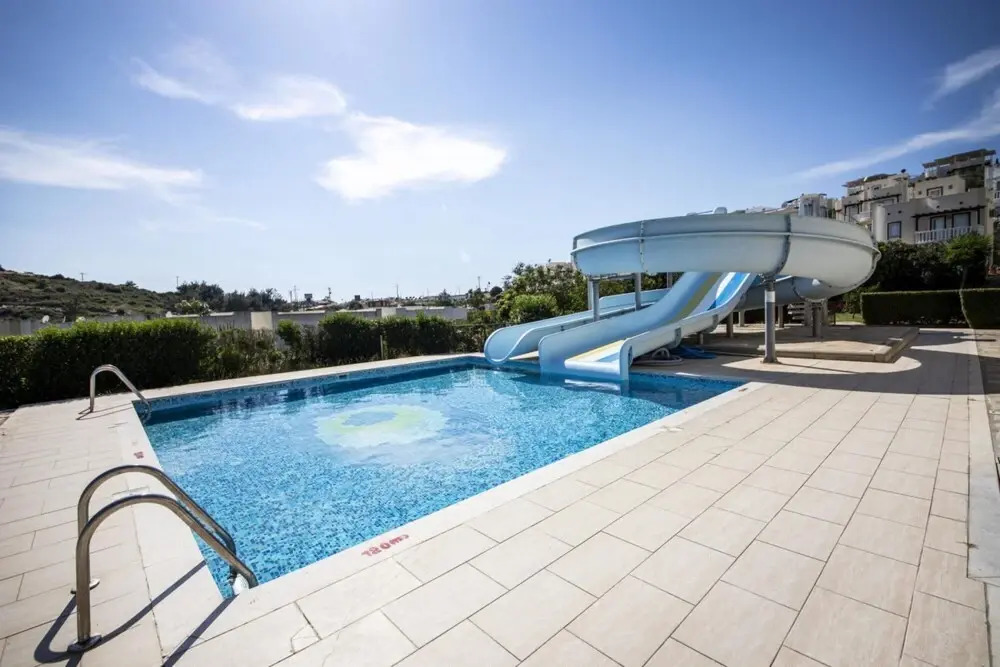 Stunning Flat Near Beach With Shared Pool n Bodrum