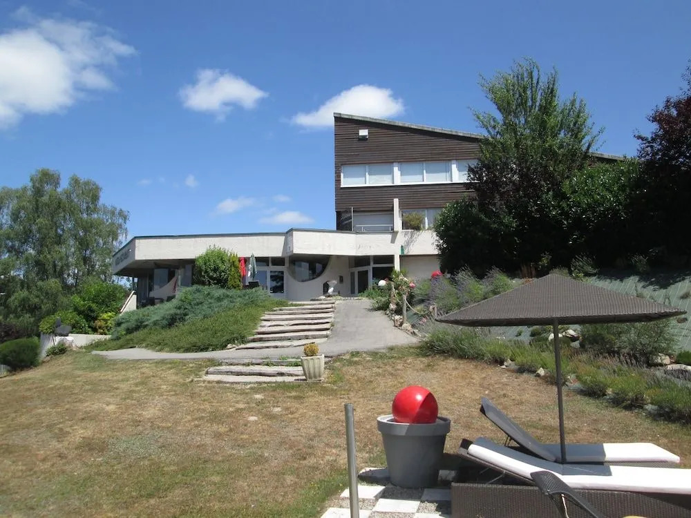 Logis Hotel Les Gravades Ussel