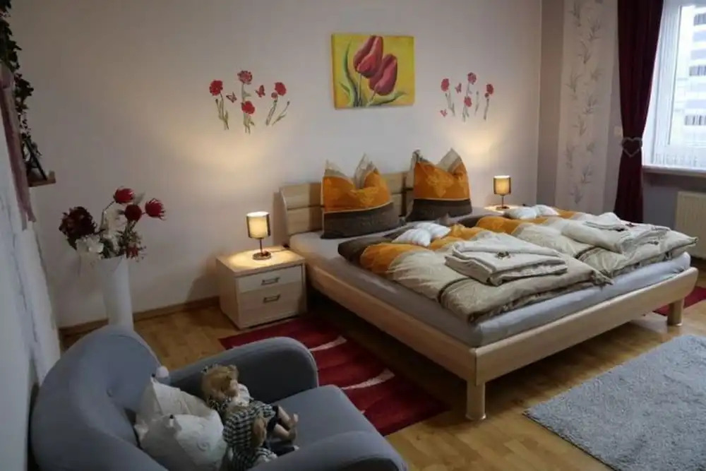 Cozy Apartment in Strotzbüsch near Eifel Center