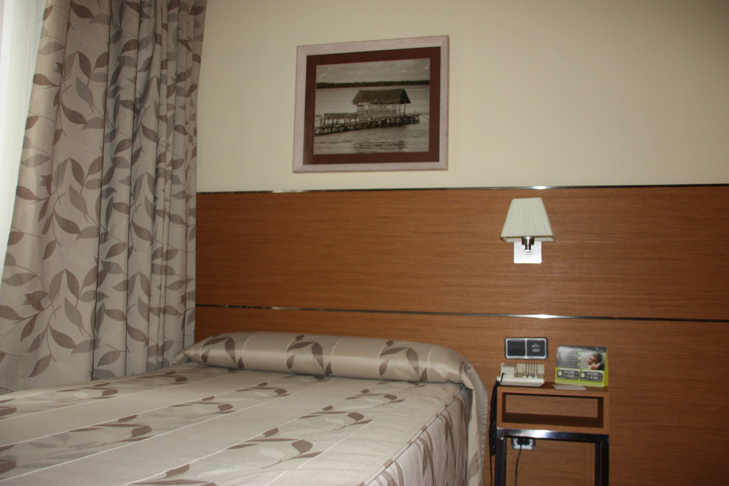 Hotel Sercotel Tres Luces