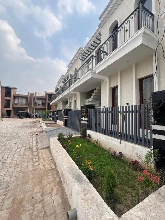 Stay Royal BNB - Luxury Villa