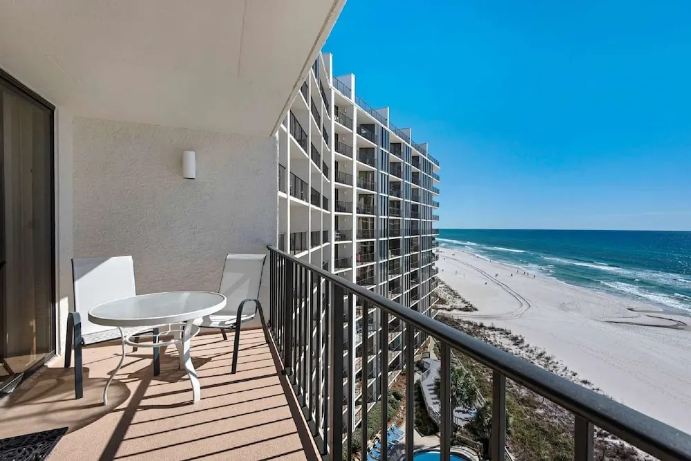 Edgewater Beach Resort Tower 3, 2 Bedroom Apartment