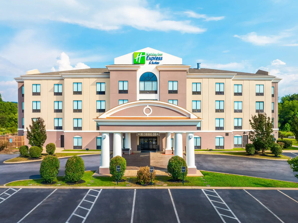 Holiday Inn Express & Suites Newport S by IHG