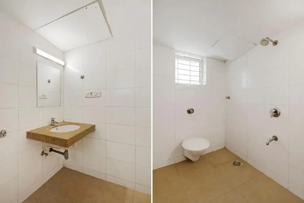 OYO 74511 Hotel Adya