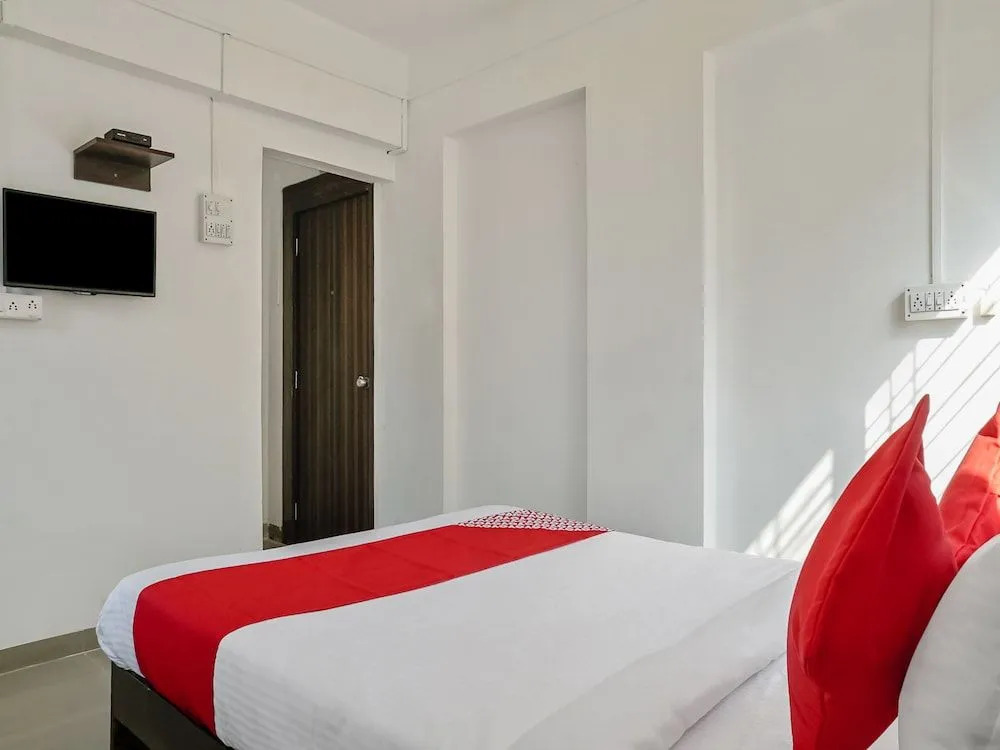 OYO 24143 Flagship Hotel Blue Orchid