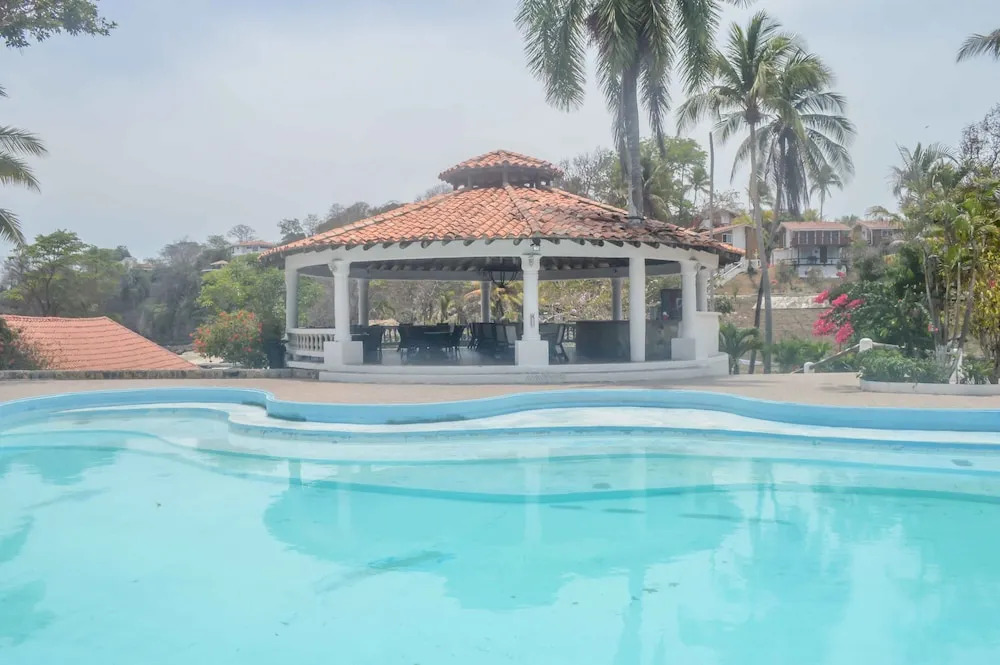 Hotel La Isla