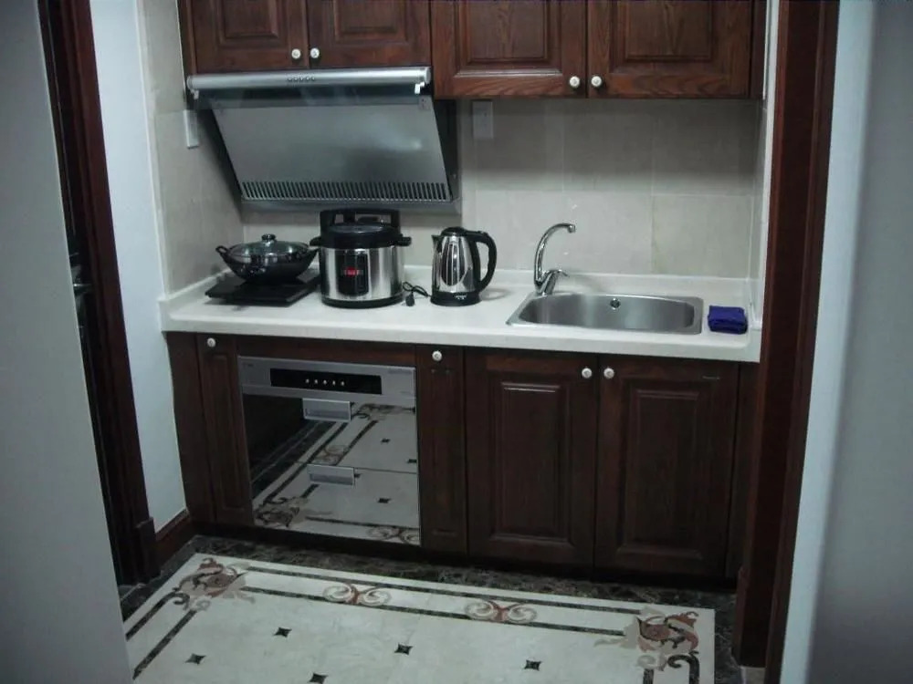 Fangfei Holiday Apartment Hotel