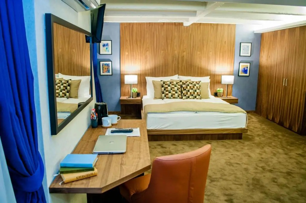 Nomad Luxury Suites