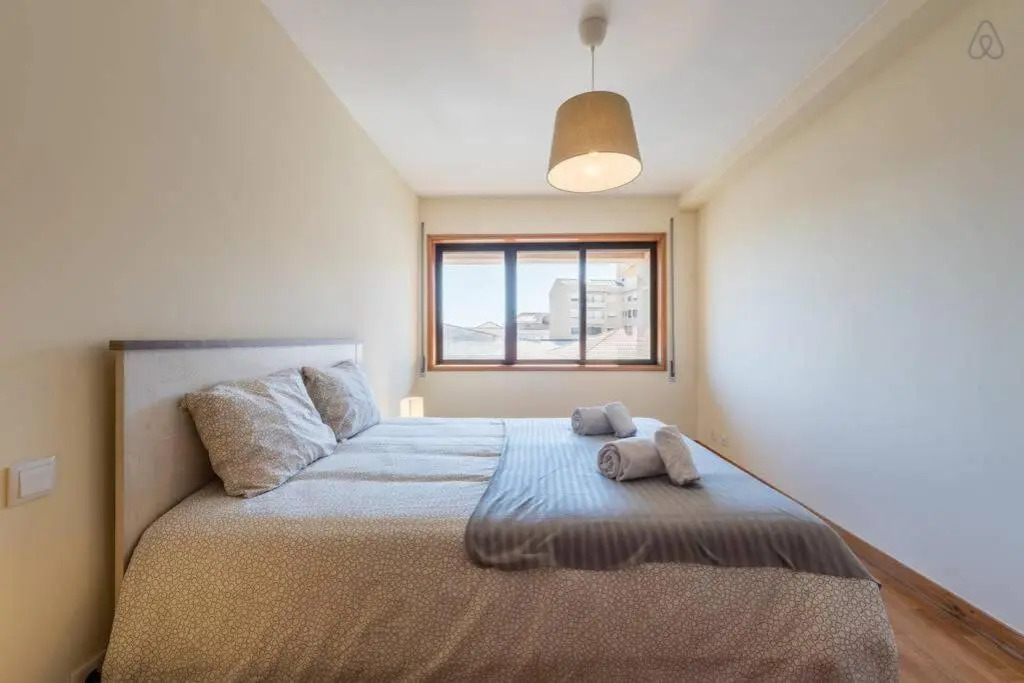 Gaia House - Apartamento Inteiro junto ao Metro