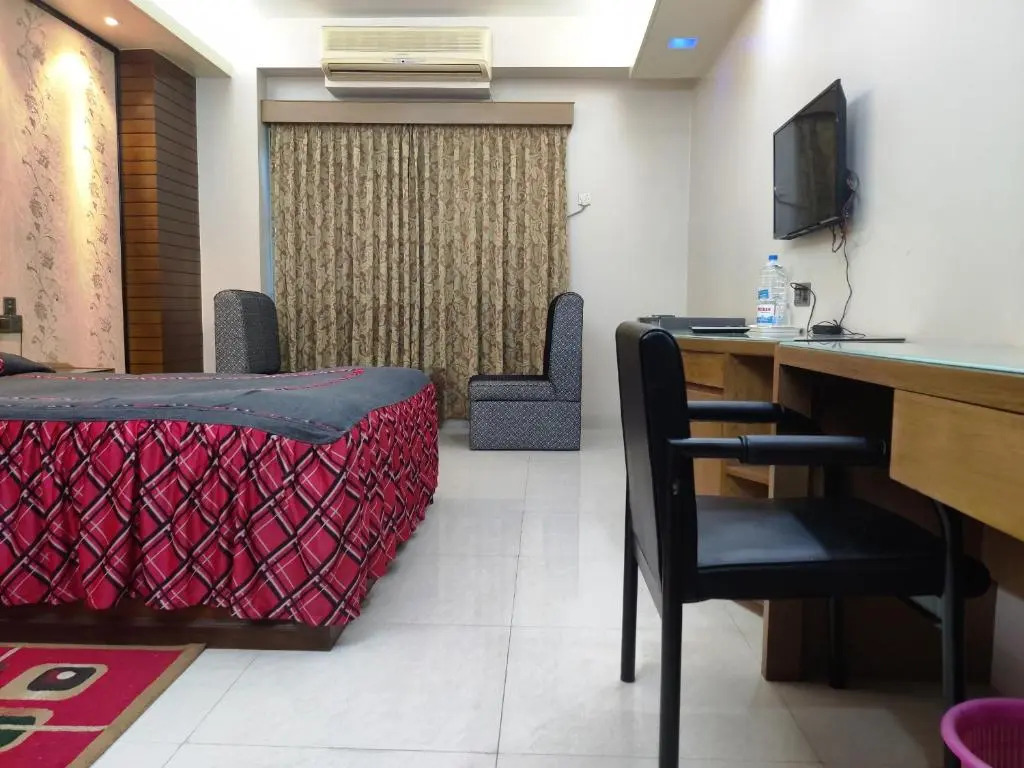 Asian SR Hotel