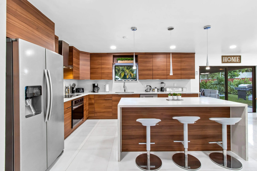 Top Location Villa | Big Terrace+Grill+Billiards