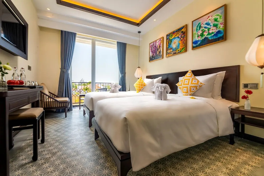 Hoi An Merrily De Art Hotel