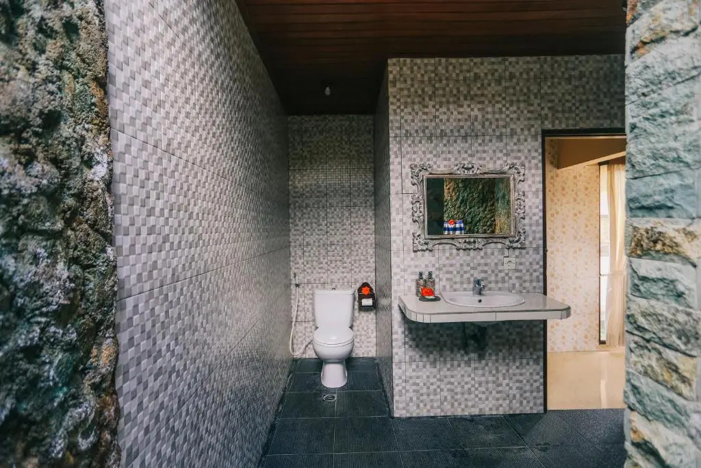 Puri Arta Villa