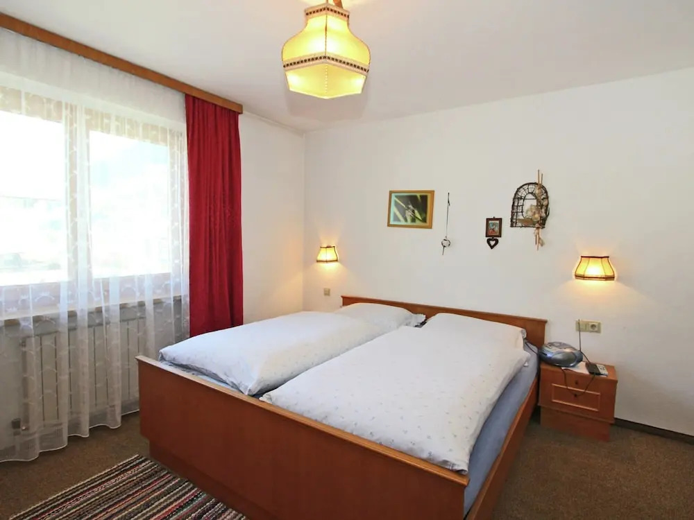 Spacious Apartment In Ramsau Im Zillertal Near Ski Area