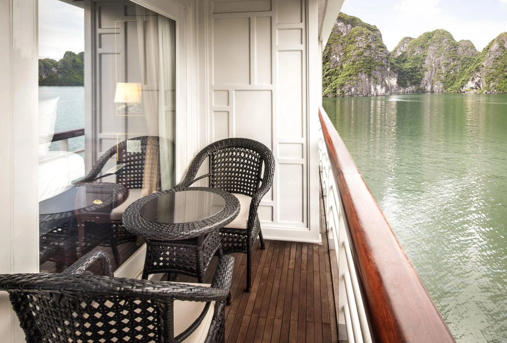 Paradise Elegance Cruise Halong