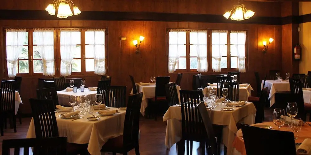 Hotel Molina Real