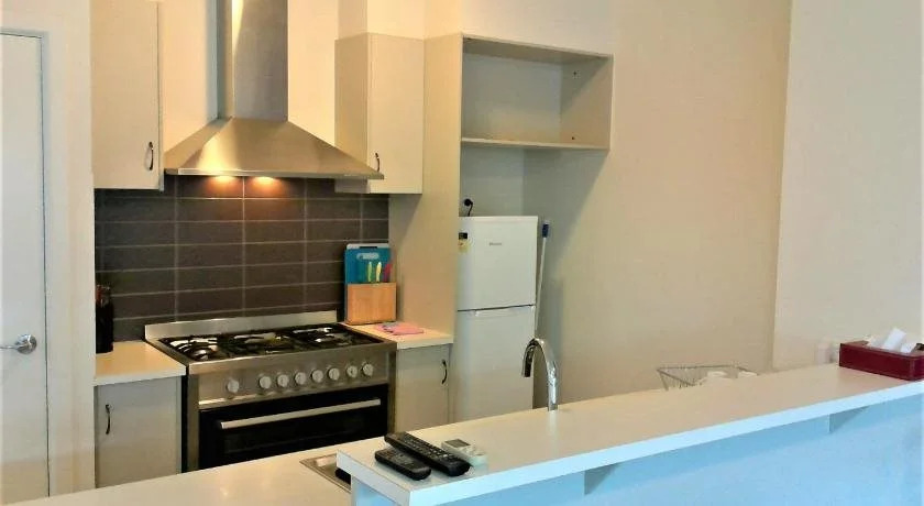 Insaa Serviced Apartments Dandenong