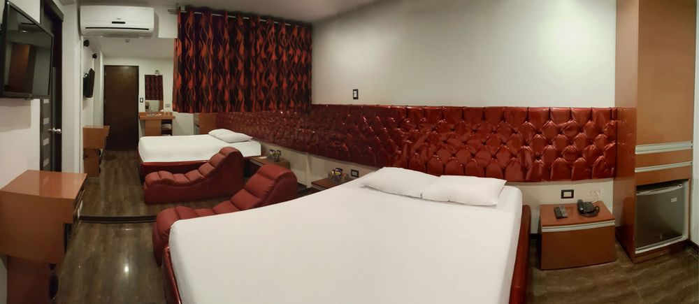 Qollana Business Hotel