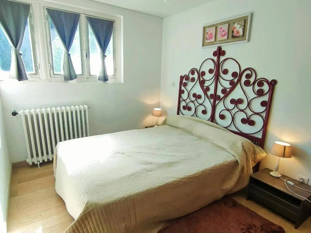 Appartement Cauterets, 2 pièces, 2 personnes - FR-1-234-24