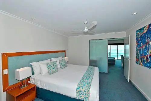 Sea Side 310