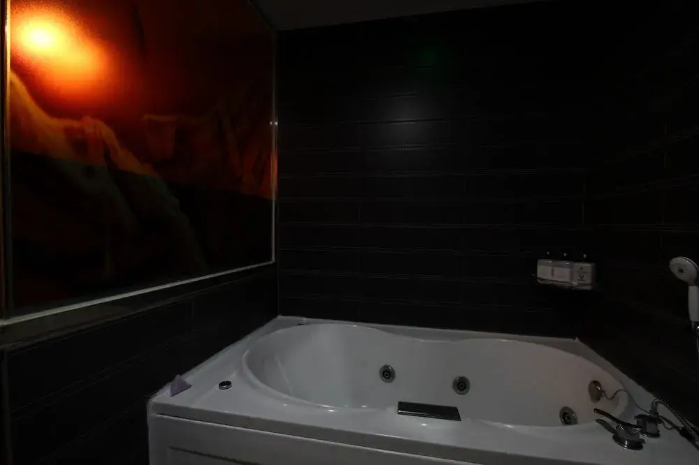 V Hotel Sasang