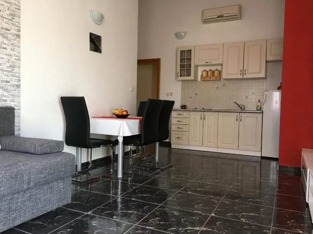 Apartments by the sea Novalja, Pag - 21646