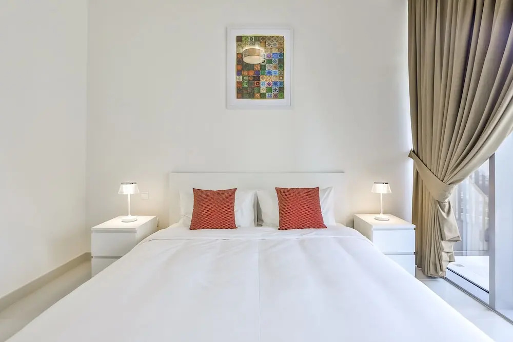 Driven Holiday Homes- Crescent Boulevard