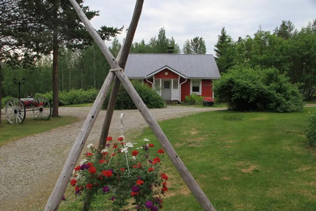 Reindeer Lake Resort