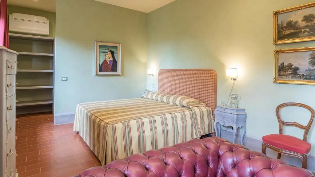 VILLA IL CEDRO 10&1, Emma Villas