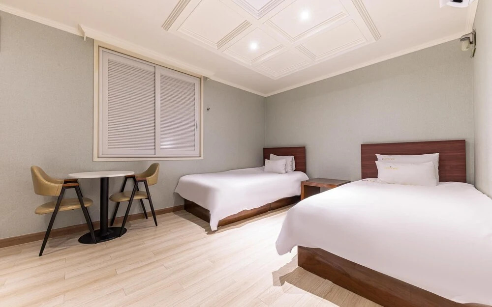 Yeongju Wiz Hotel