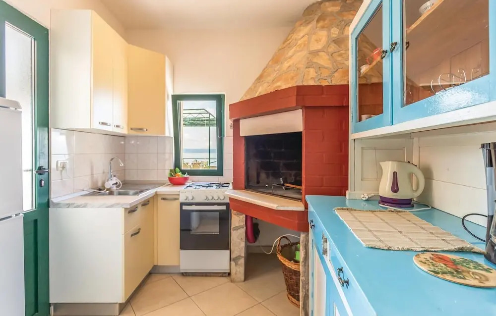 One-Bedroom Holiday Home In Podgora
