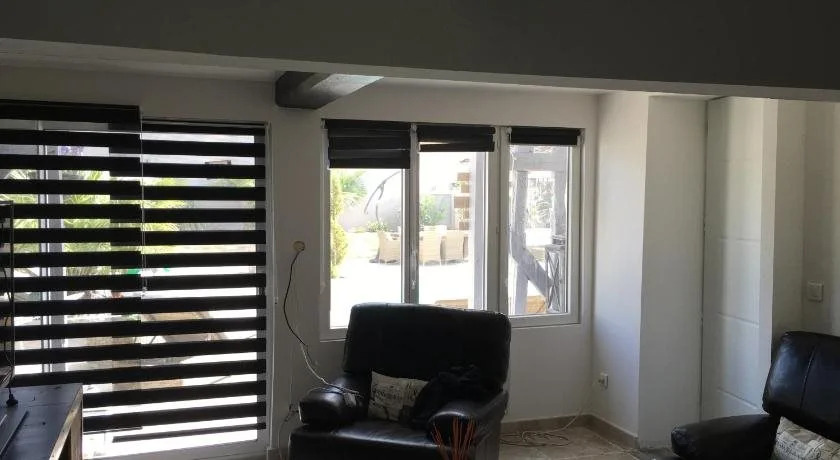 Villa de la Croix - Maison dhôtes à 4 minutes de lA26 avec parking