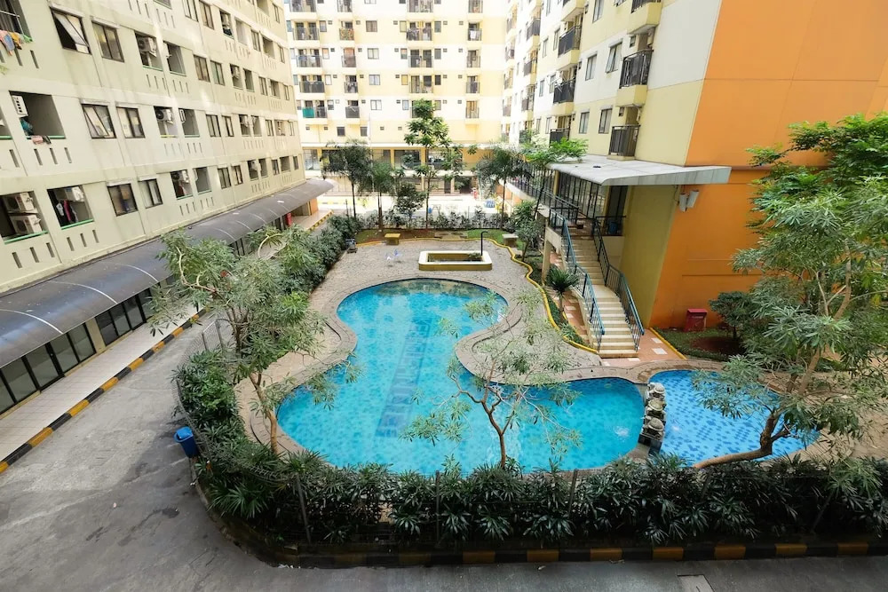 Good And Homey Studio At Kebagusan City Apartment