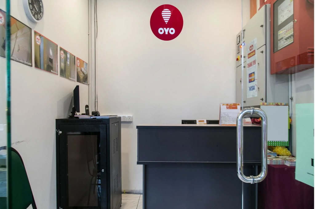 OYO 296 KK Hotel Jalan Pahang
