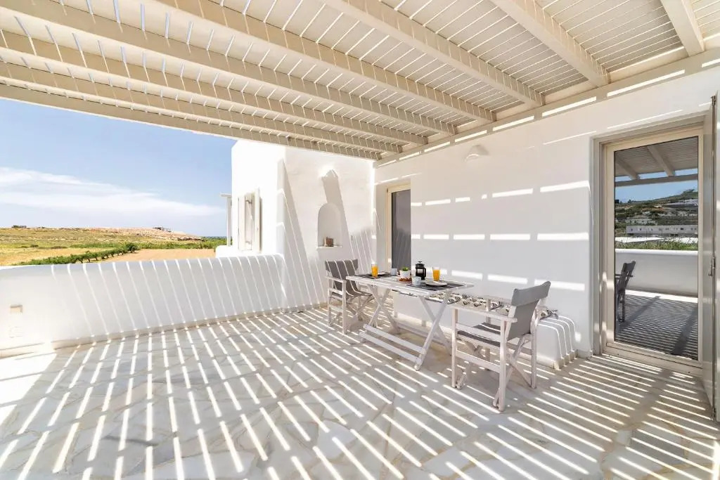 Ramnos House