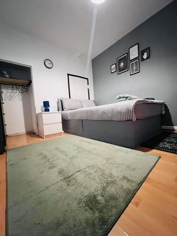 London E1 Hostel