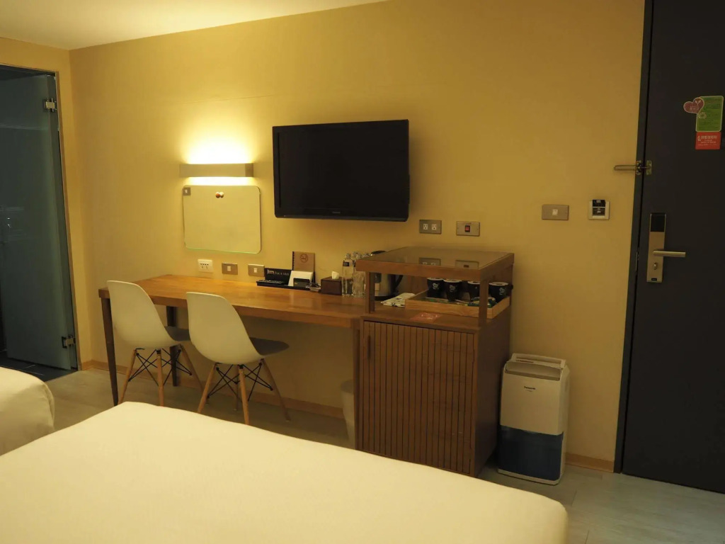 Inns Hotel