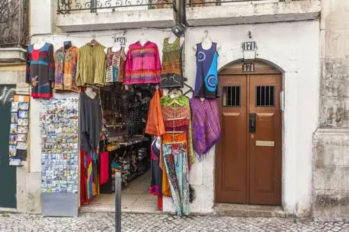 Bairro Alto Garden by Homing