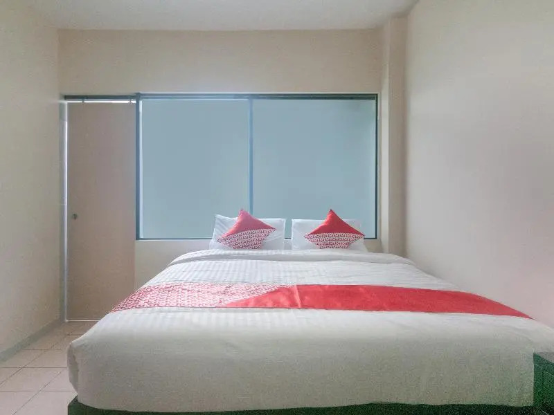 Ellegan Residence by OYO Rooms