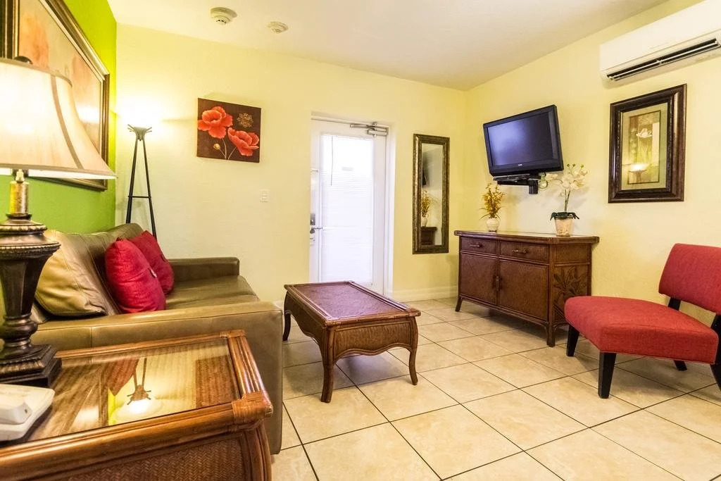 Tropical Beach Resorts - Sarasota