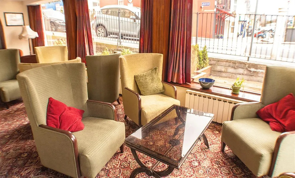 Alcock & Brown Hotel
