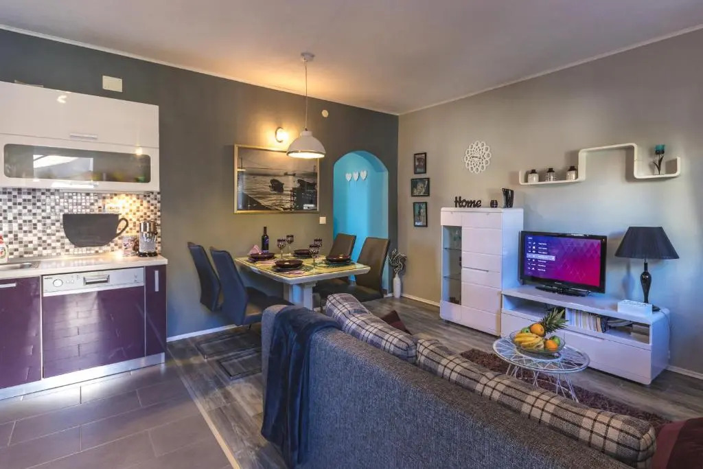 Apartment Gloria2