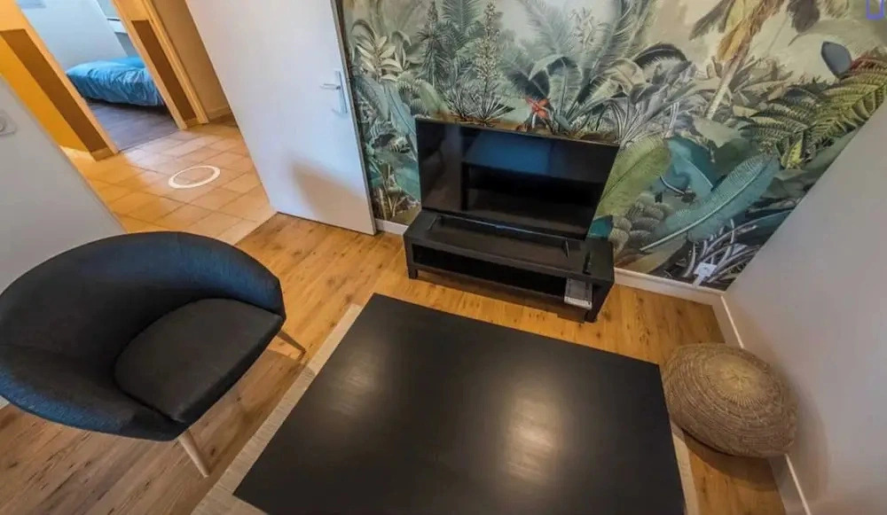 Private Room in a Shared Flat - Lyon 8e