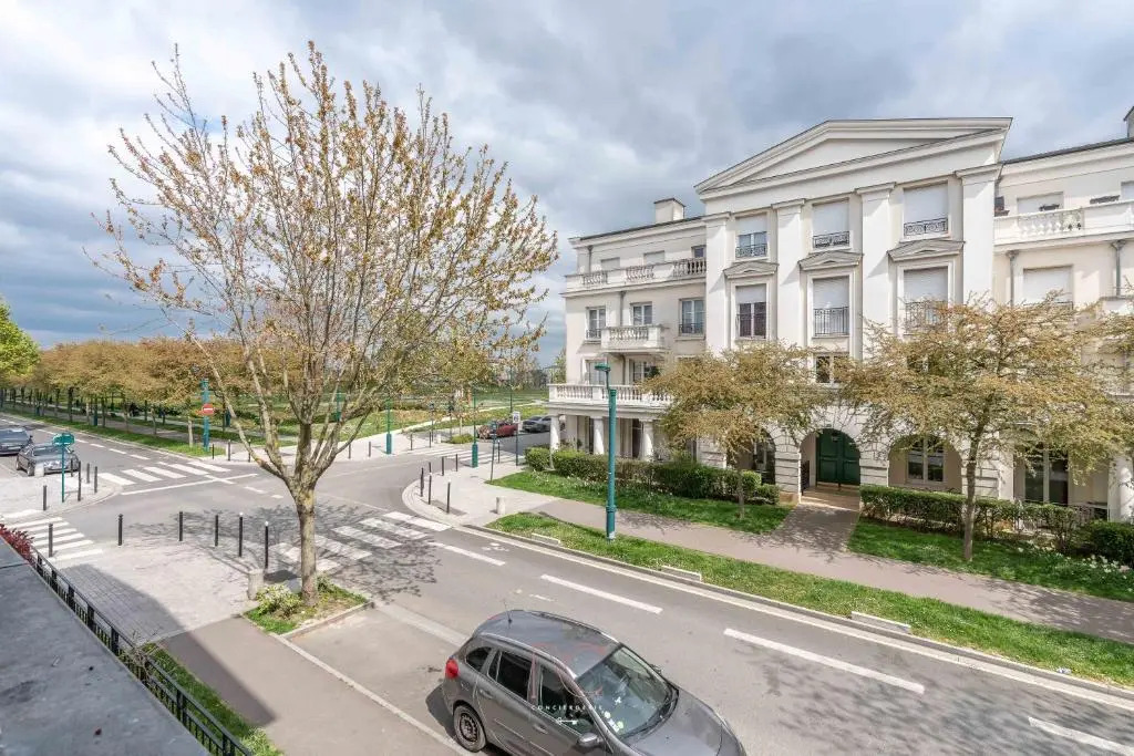 Disneyland-Paris 8pers, 2 Parkings, Wifi,