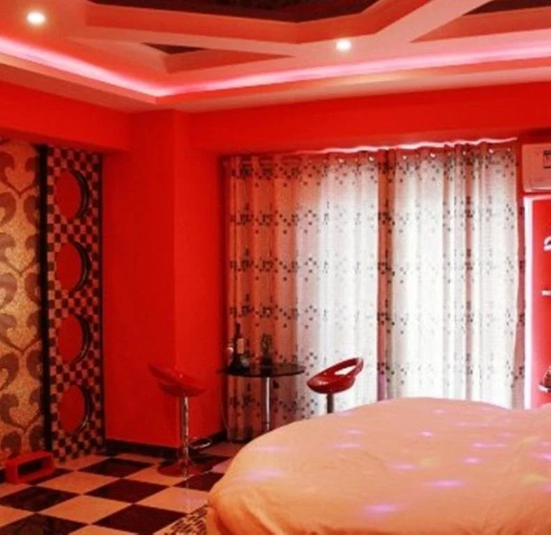 Si You Jia Ji Theme Hotel