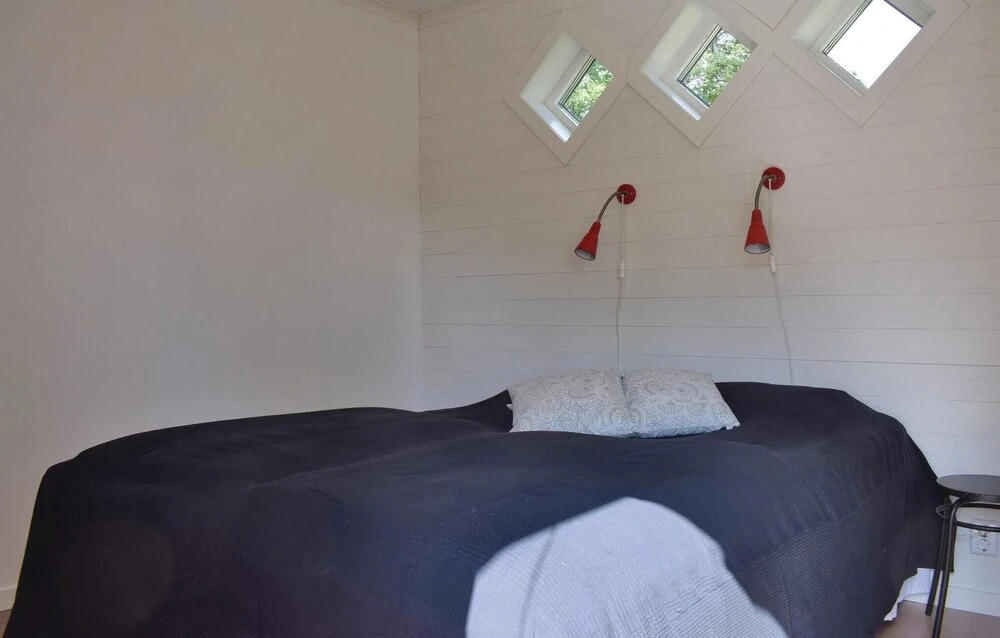 1 Bedroom Awesome Home In Löttorp