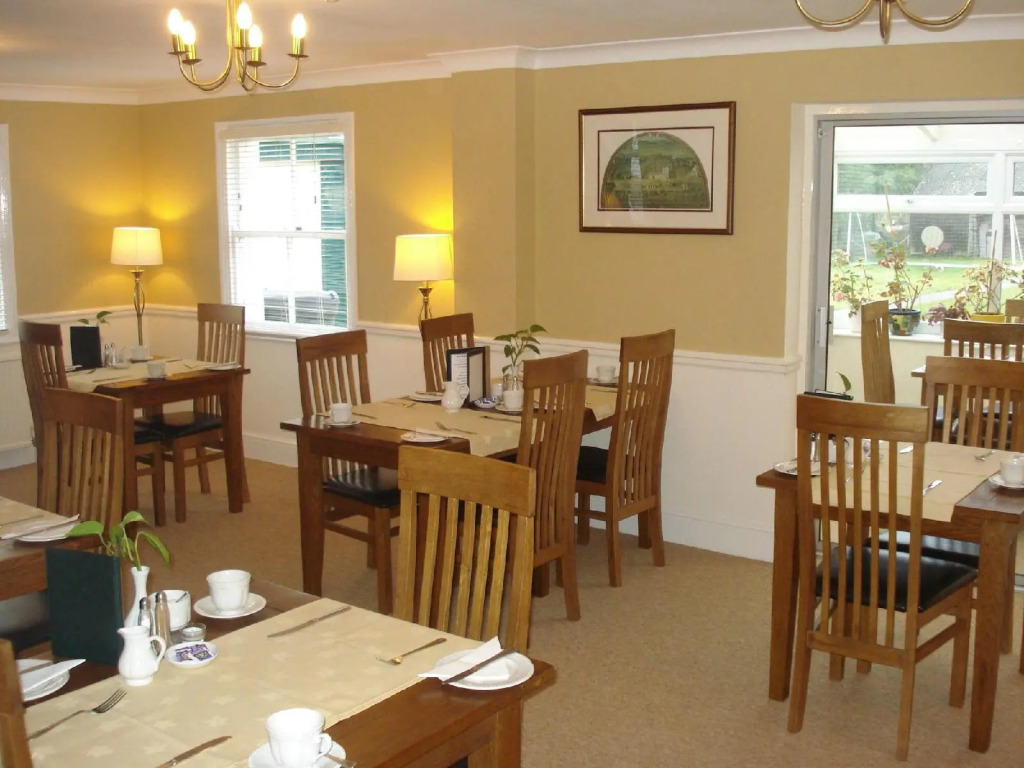 Watermead House