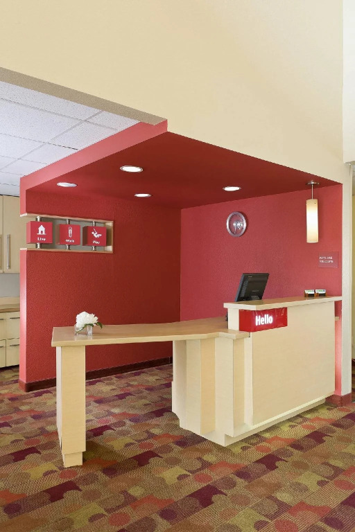 Sonesta Simply Suites Houston Brookhollow