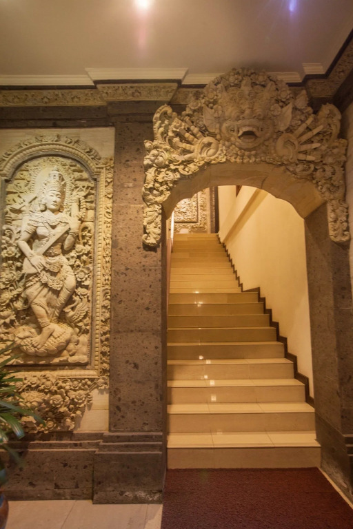 Ari Putri Hotel