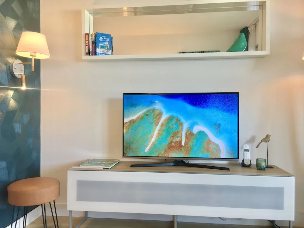 MyHome Riviera - Cannes Sea View Apartment Rentals